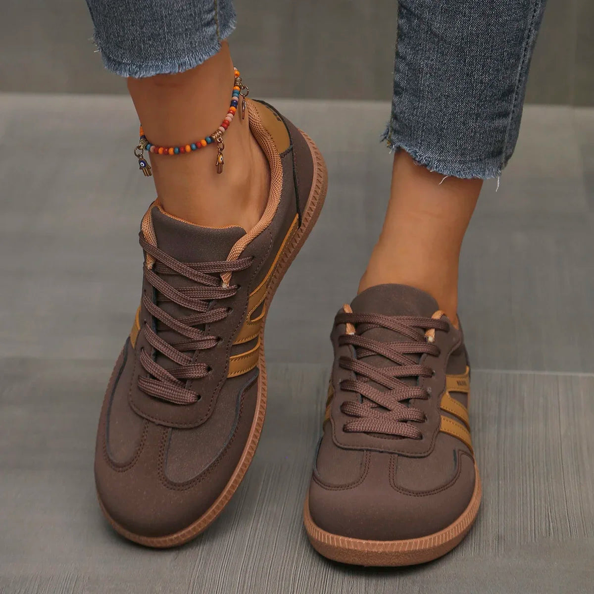 Walking Sneaker