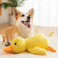 CalmQuack – Squeaky Plush Duck Toy for Anxious Dogs